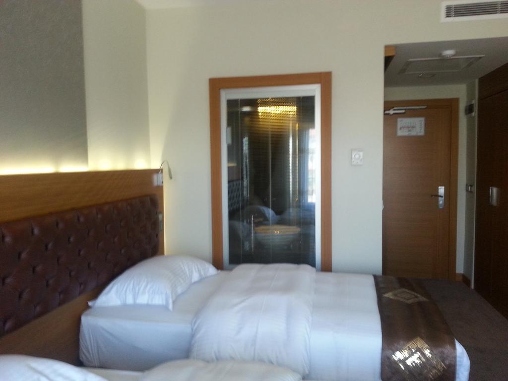 Duzce Surur Hotel Room photo